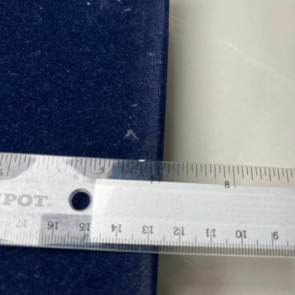 BLUE gift box jewelry display box - Picture 12 of 12